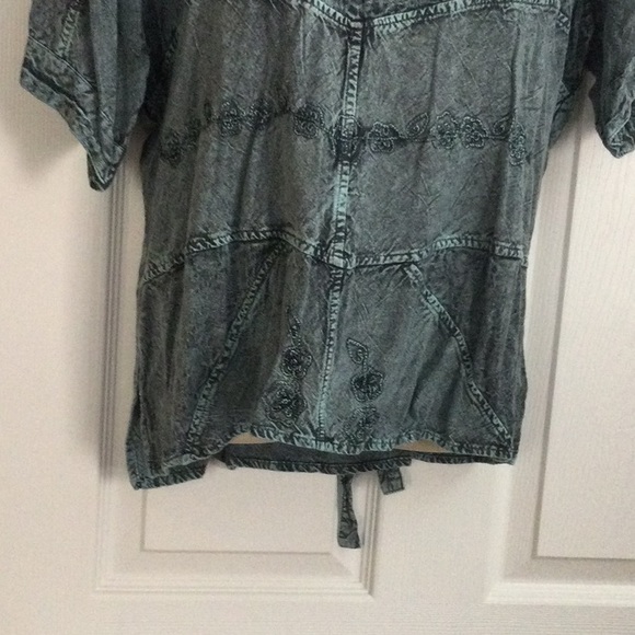 NDK Fashion Top - Picture 3 of 6